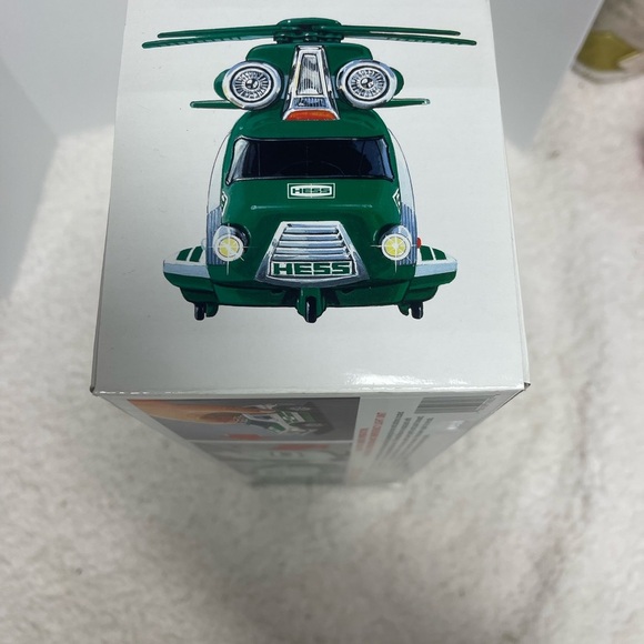 Hess 2012 Helicopter And Rescue Truck - New In Original Box Lights & Sounds - Picture 6 of 7